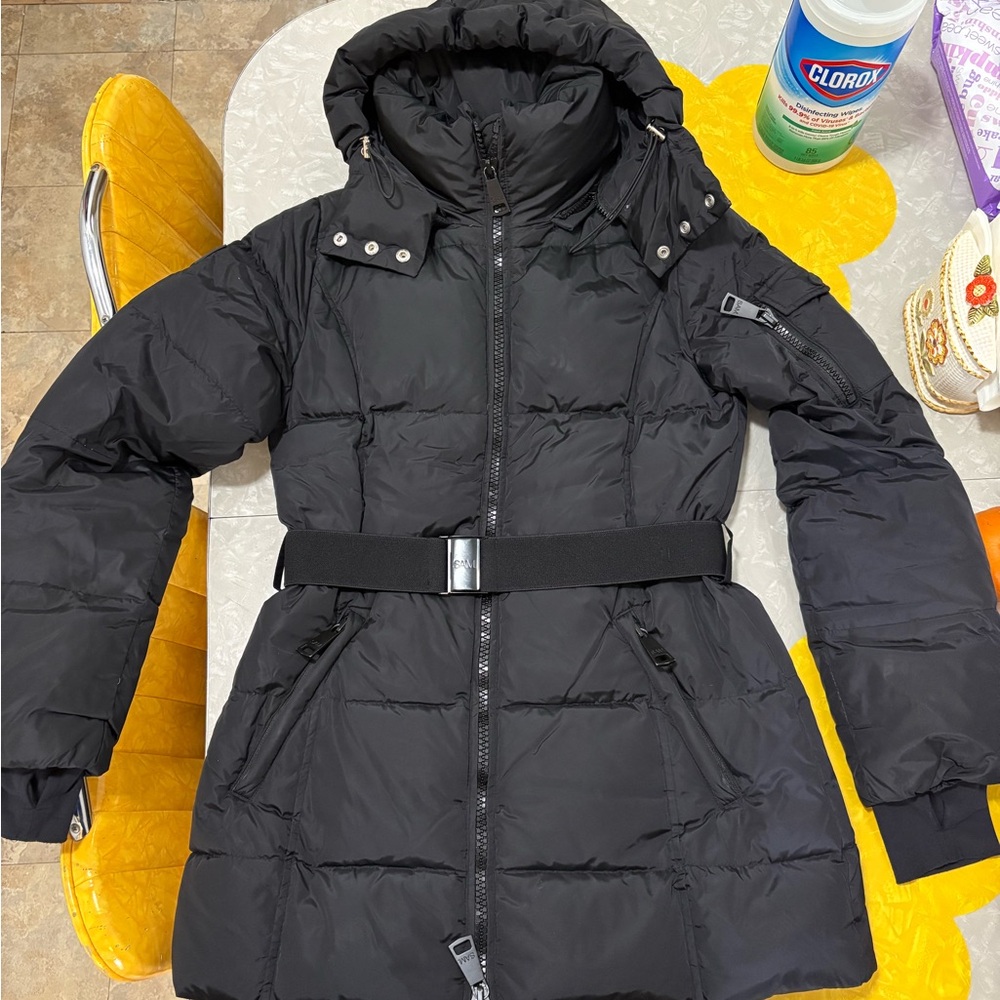 Sam. puffer coat.